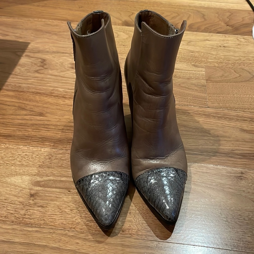 Donald J. Pliner bootie